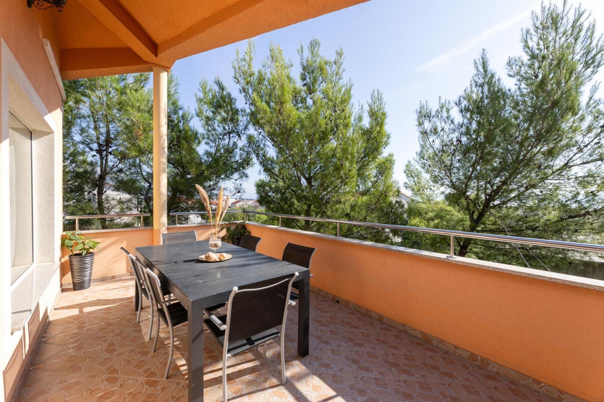 Apartmant With Pool 8 Kastela Exterior photo